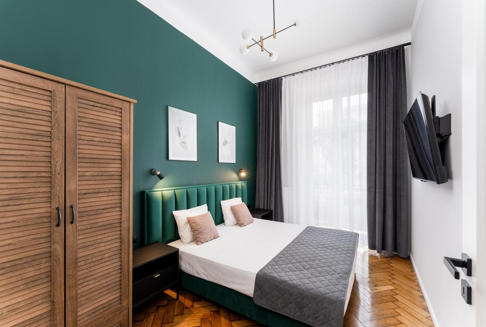 Wawel - Old Town Апарт-готель 3*